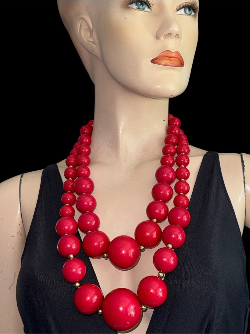 Super Chunky Vintage Red Beaded Necklace